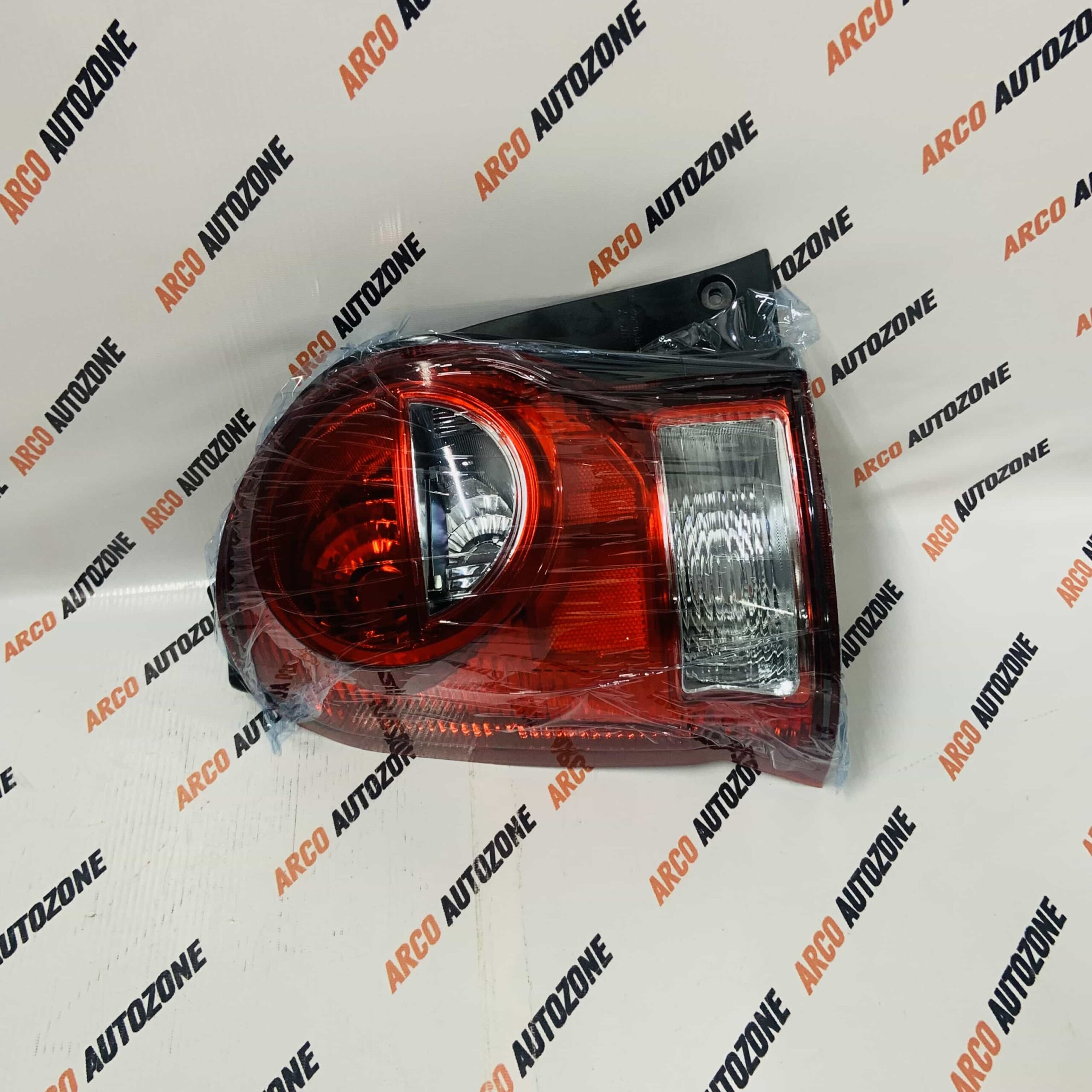 TAIL LIGHT ALTO K10 LH T1 LUM 028RCUKDL