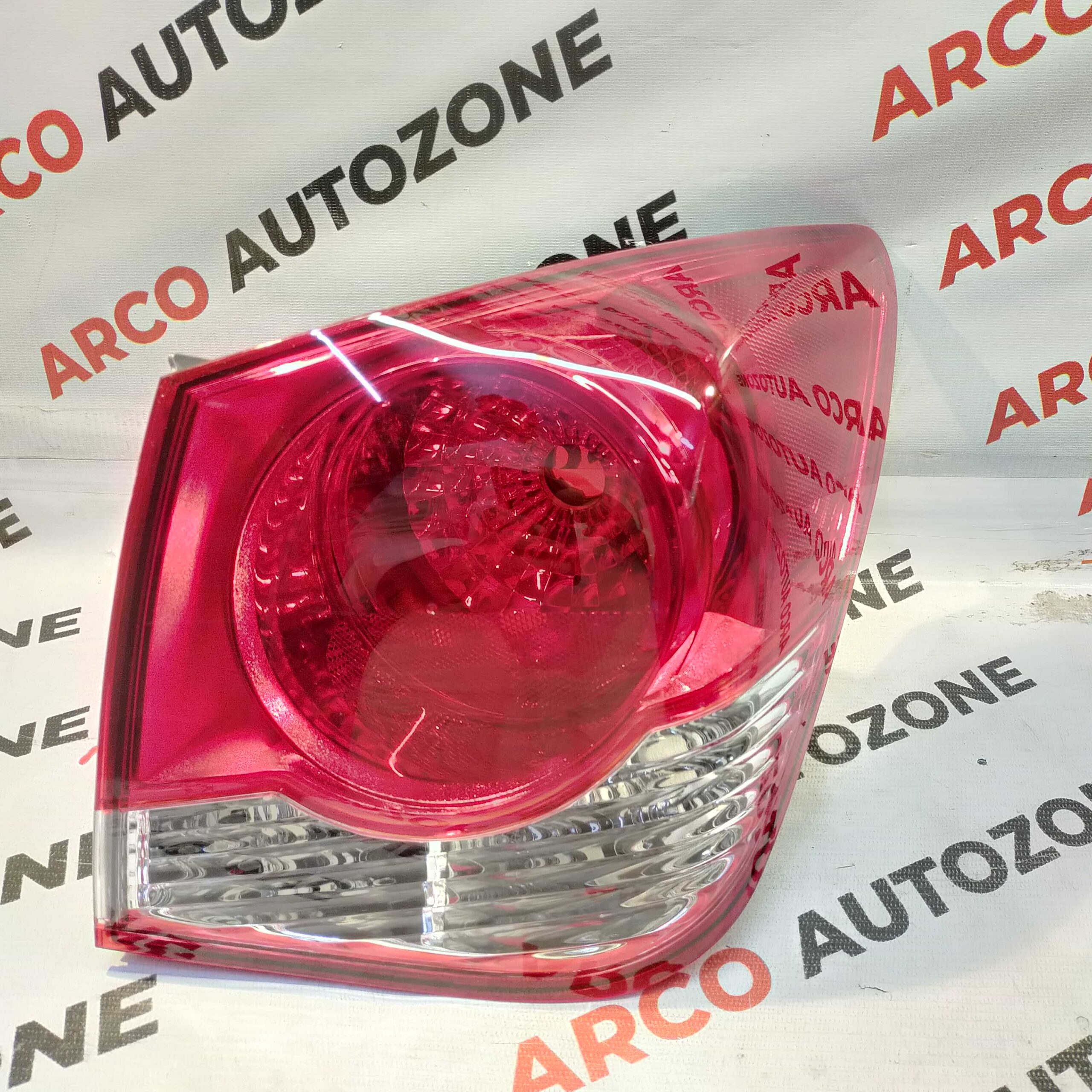 TAIL LIGHT CRUZE T1 RH IMP