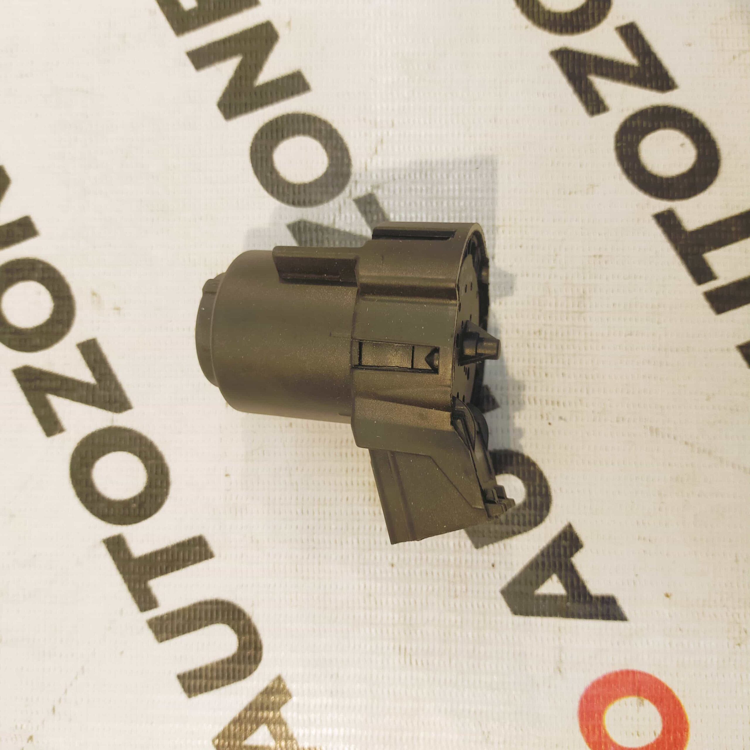 IGNITION COUPLER POLO VENTO BORSE 6R0905865