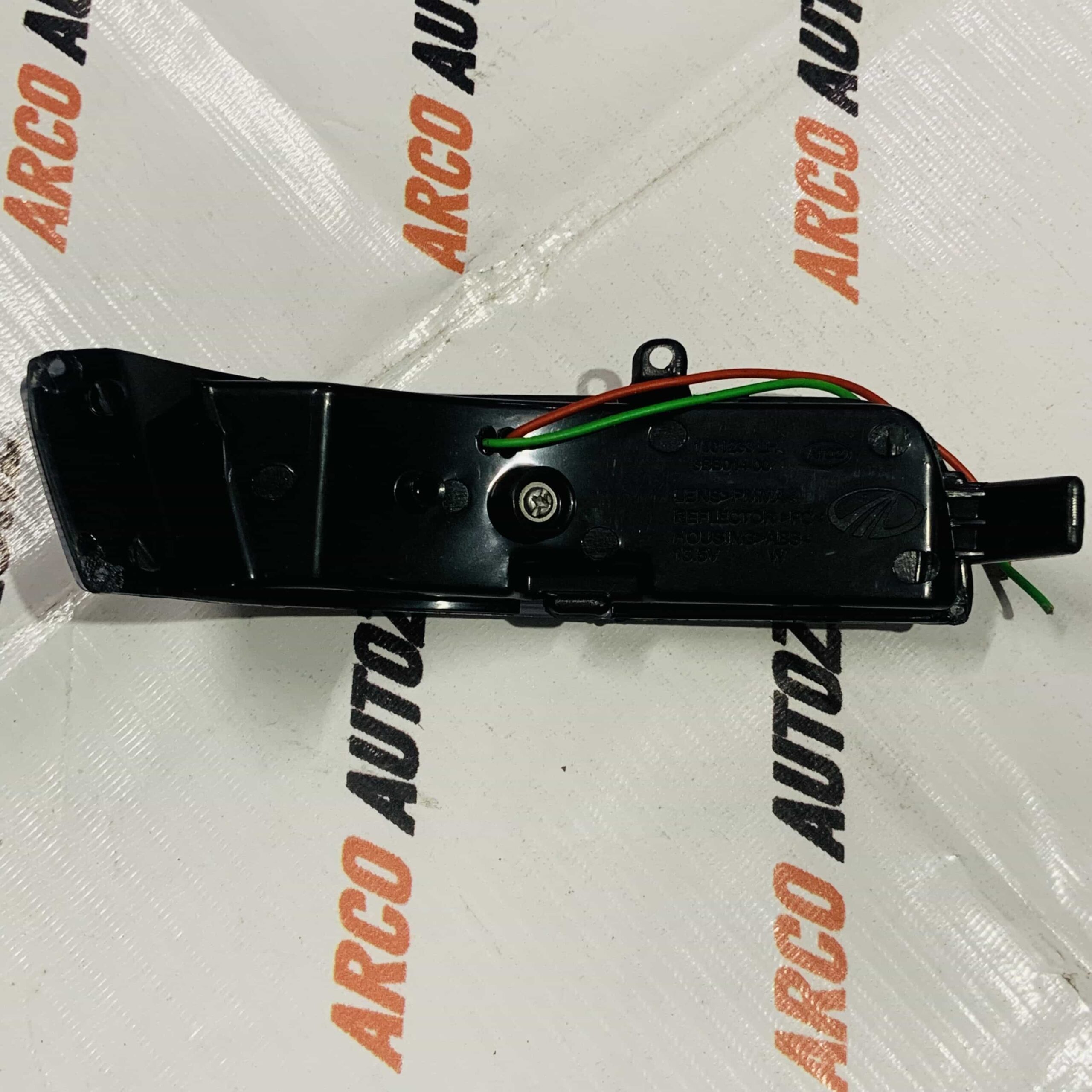 SG INDICATOR XUV500 LH NEO