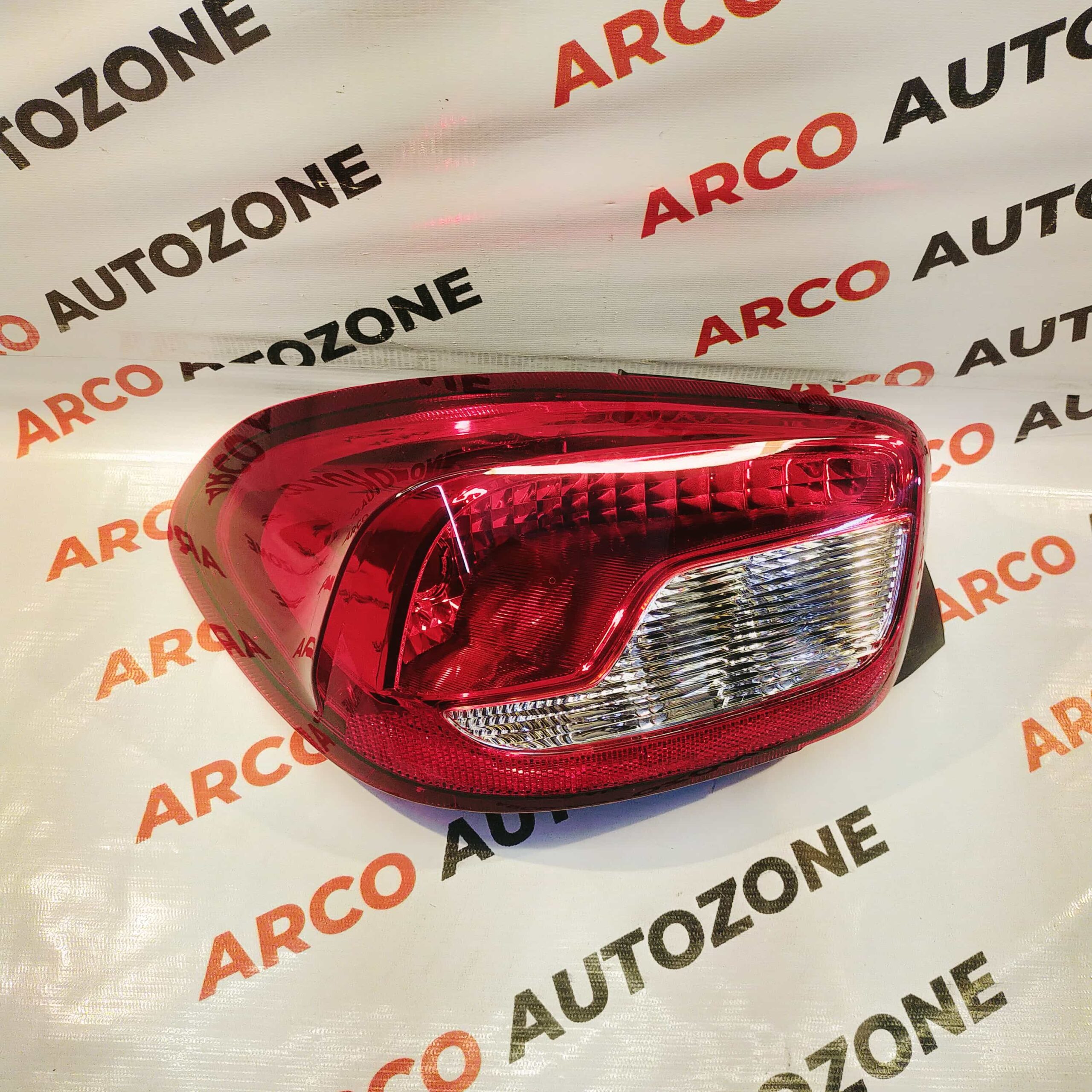 TAIL LIGHT KWID T1 LH MINDA TL6638AM