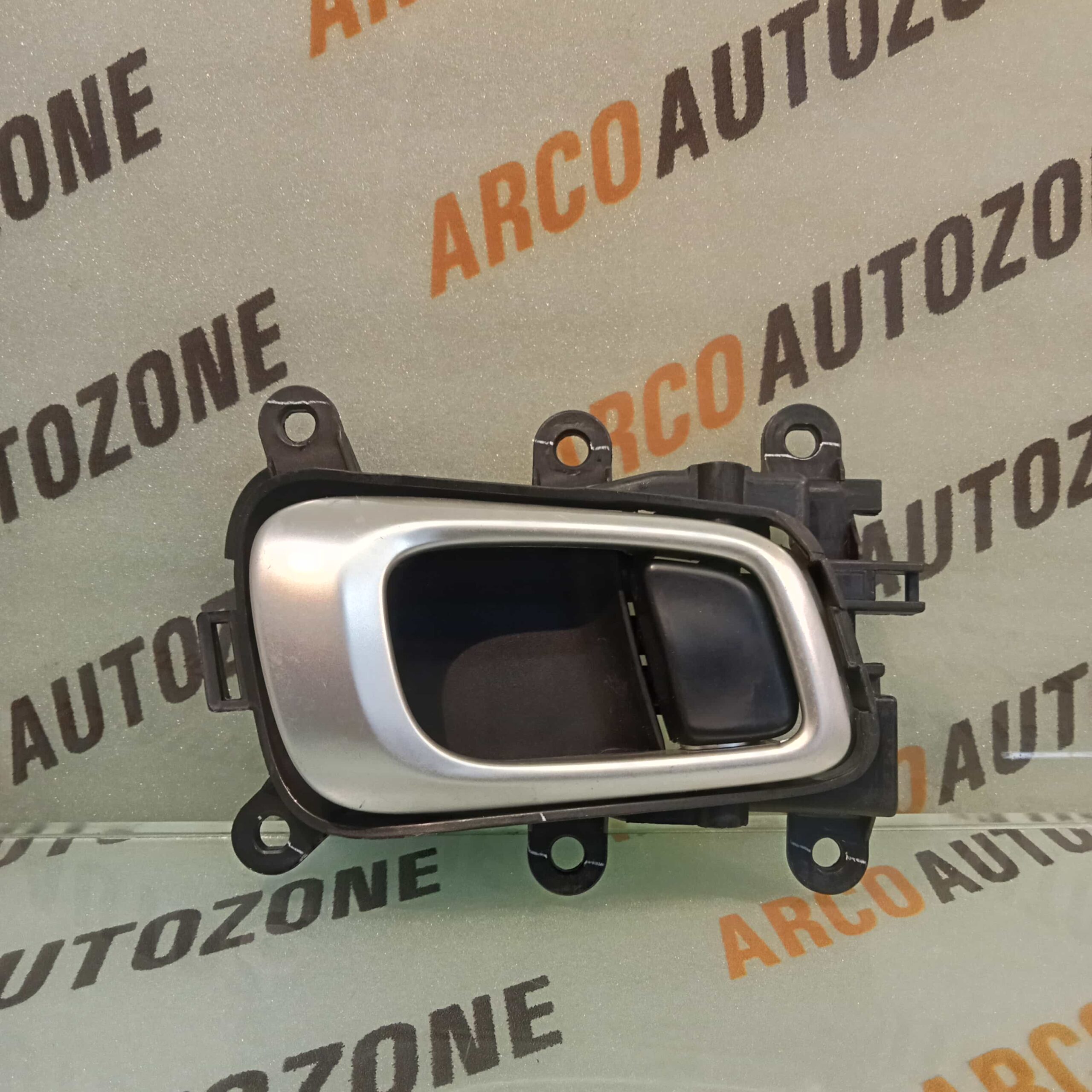 RC LEVER VENUE FR LH SIL HYU 82610K3000MMS