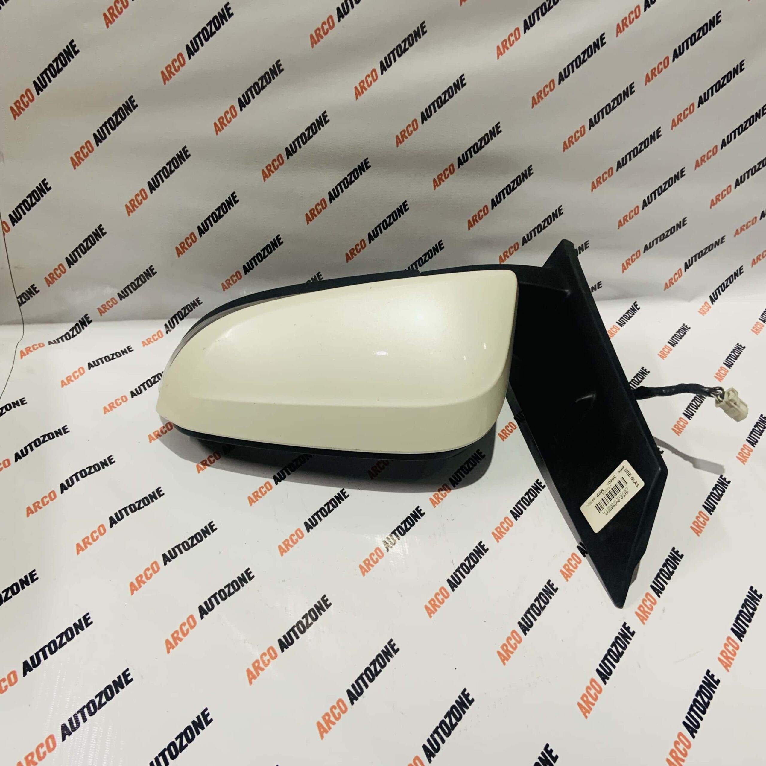 SIDE GLASS CRYSTA 9 WIRE LH