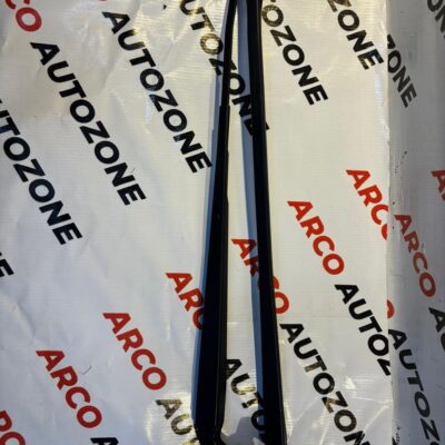 WIPER ARM ETIOS SET IMP