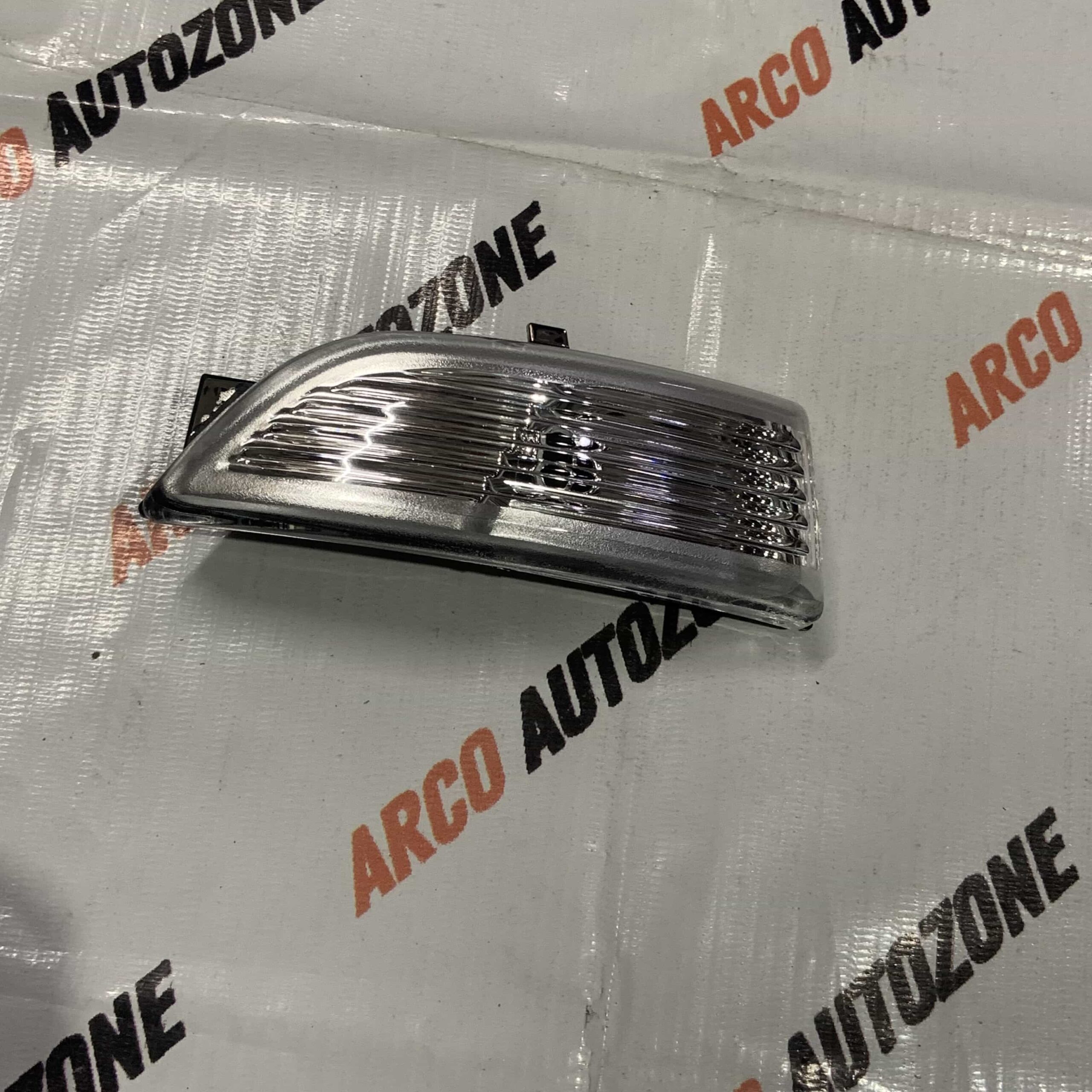 SG INDICATOR ENDEAVOUR T3 LH IMP AB3913A356