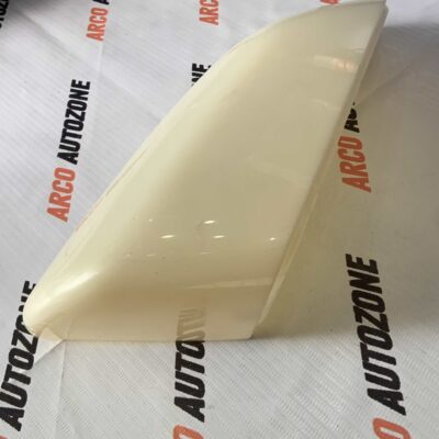 SIDE GLASS COVER VENUE RH WT IND