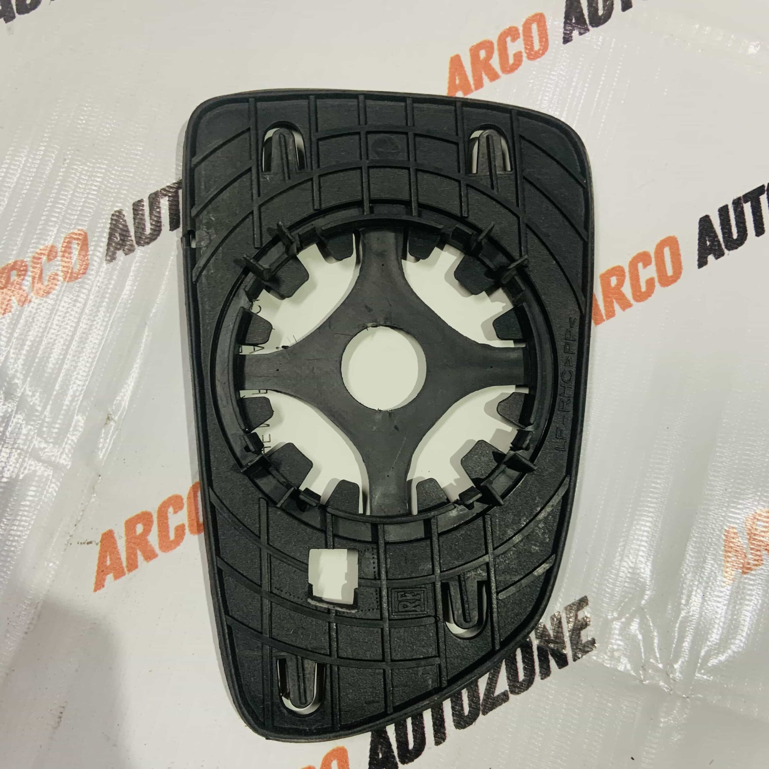 SUB MIRROR SAIL LH FOX CT009