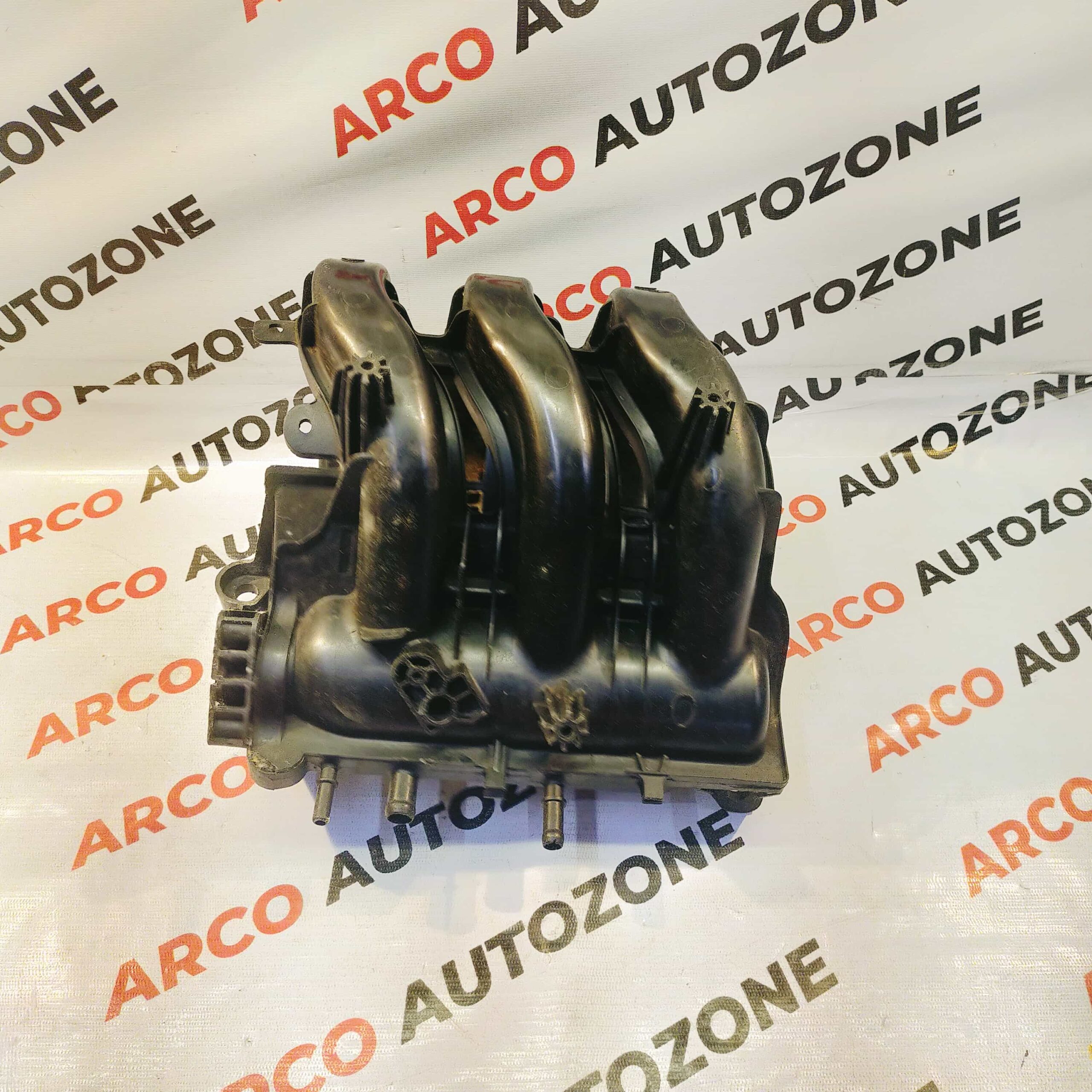 MANIFOLD KWID REDIGO 40031864R