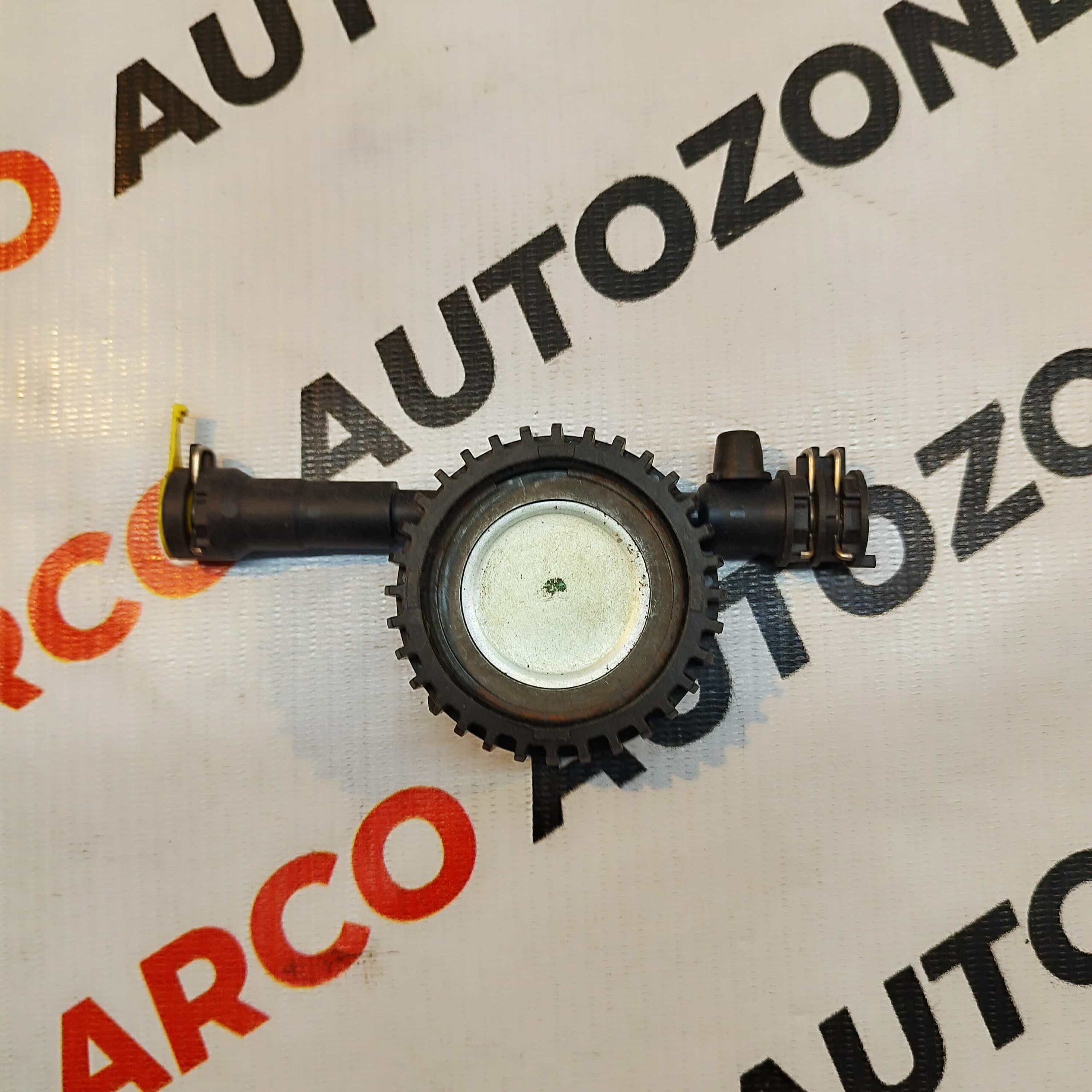 CLUTCH T JOINT. DUSTER JOINT