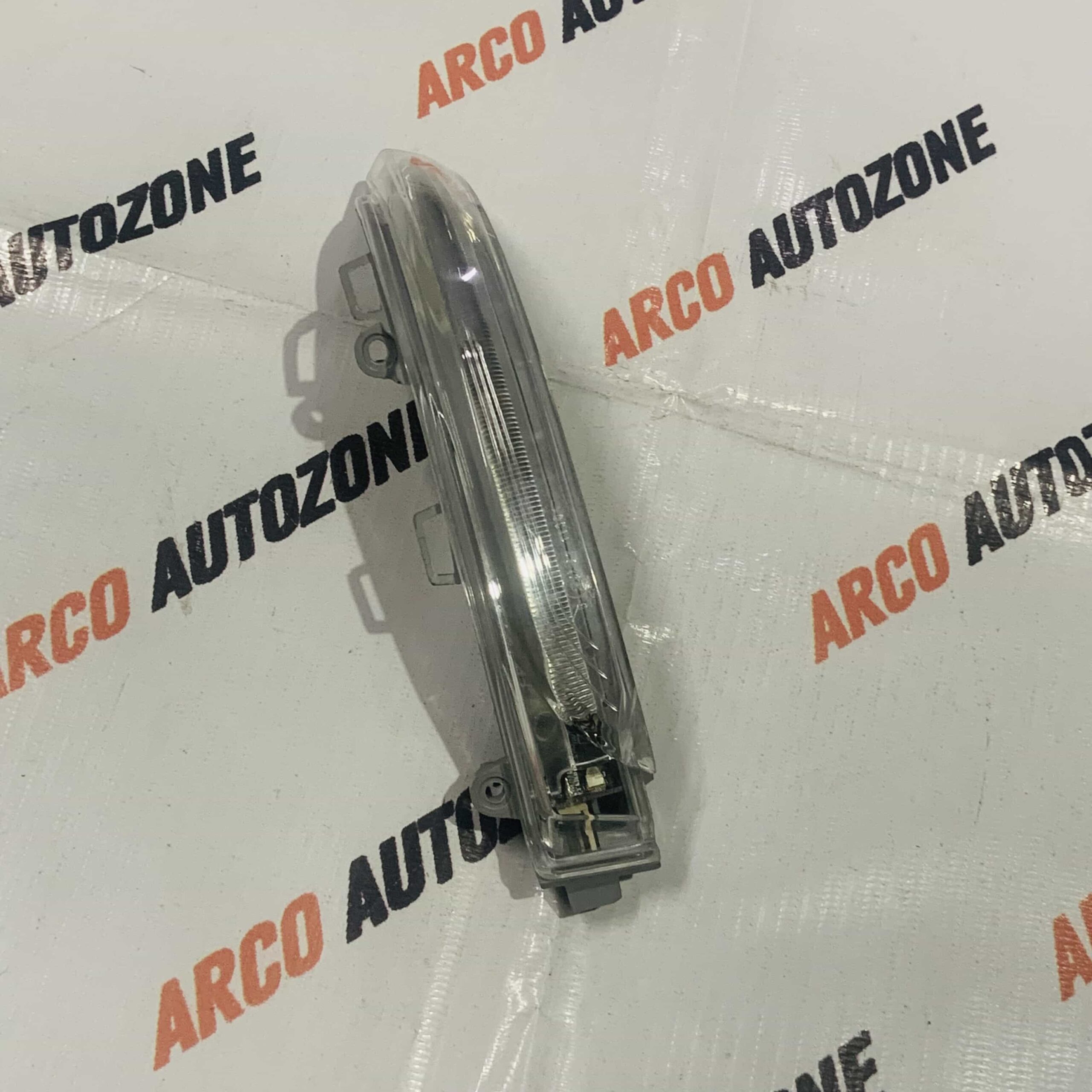 SG INDICATOR TIAGO TIGOR ZEST BOLT PUNCH