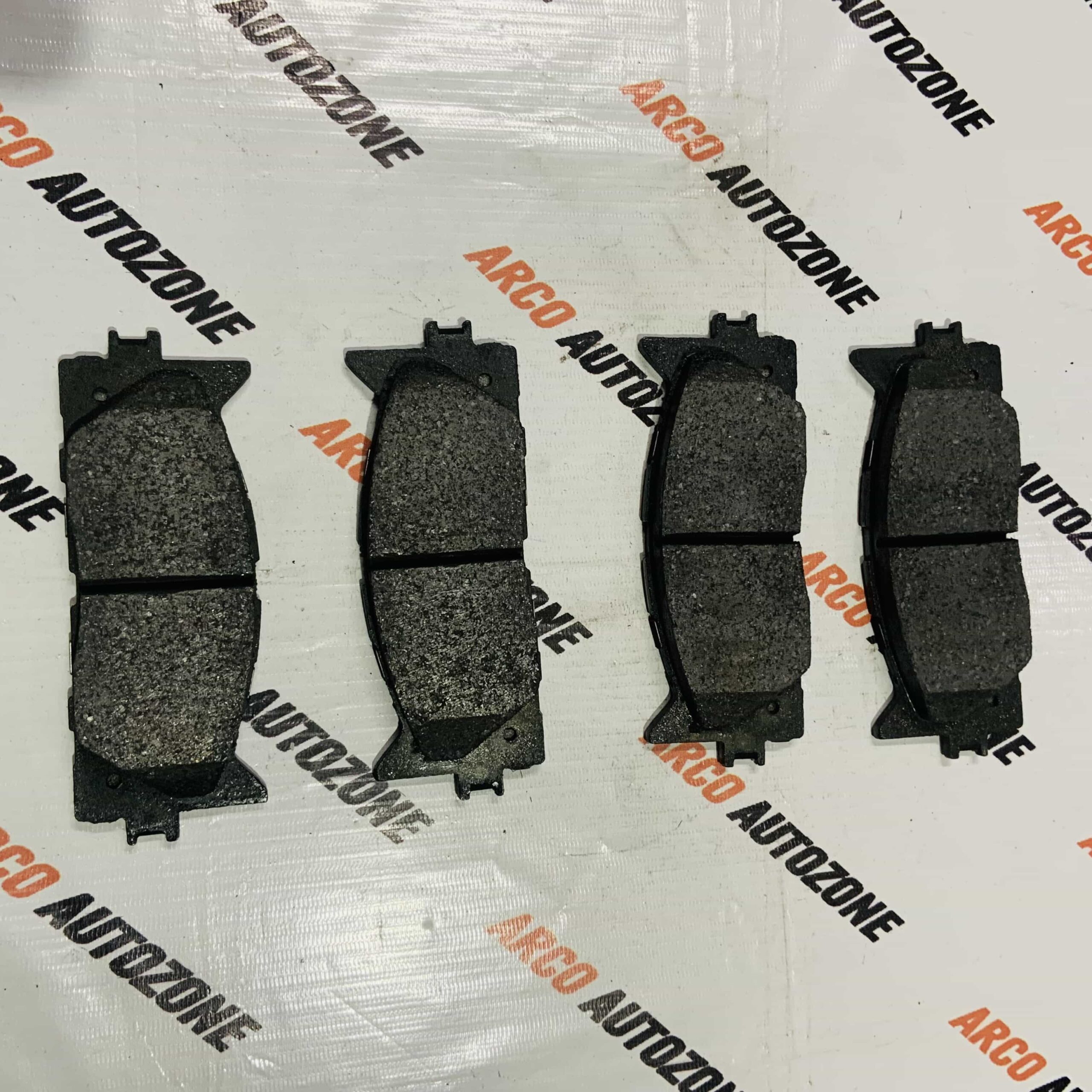 FR BRAKE PAD CAMRY ROULOUNDS