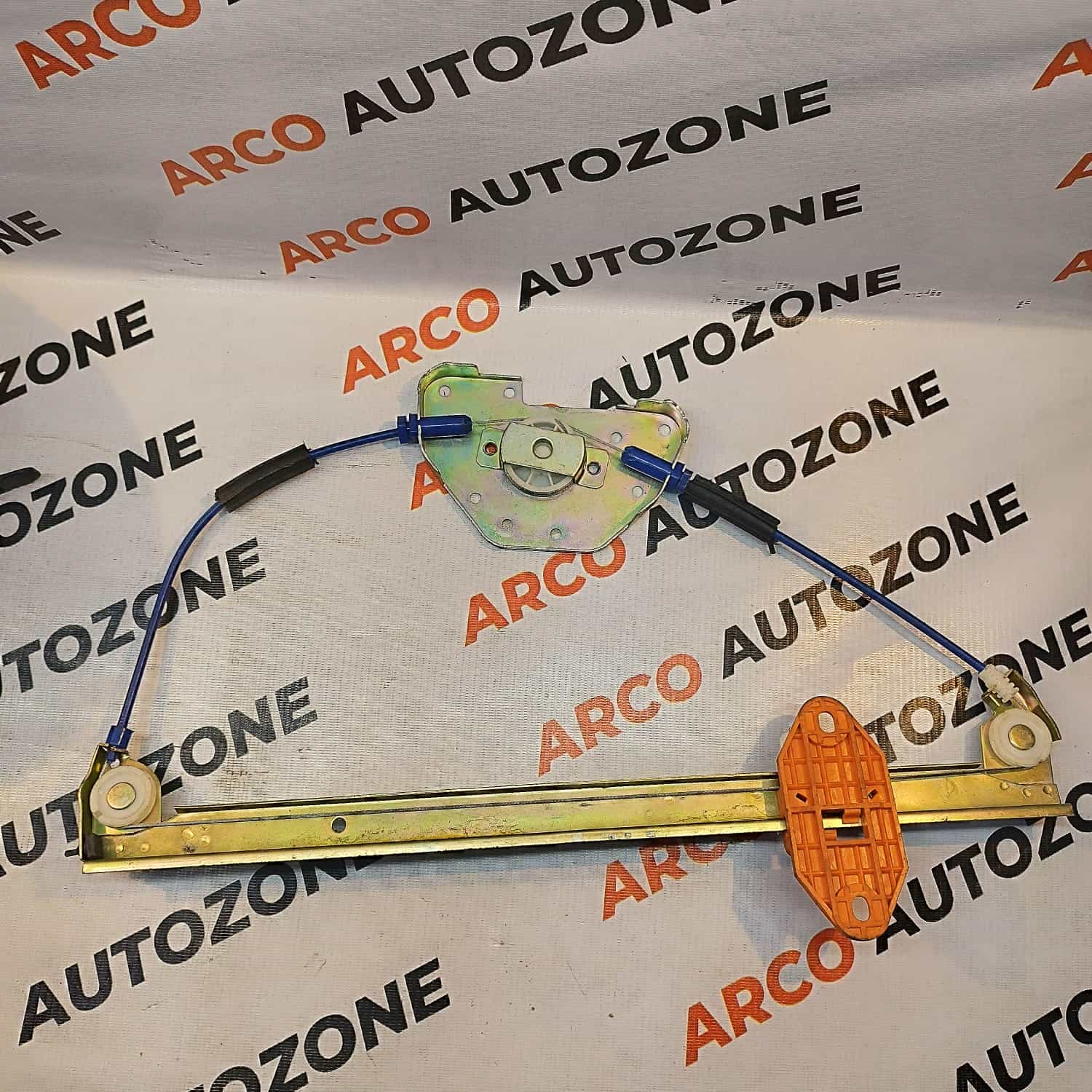 GLASS MACHINE BOLERO NEW FR LH PWR WO MOTOR