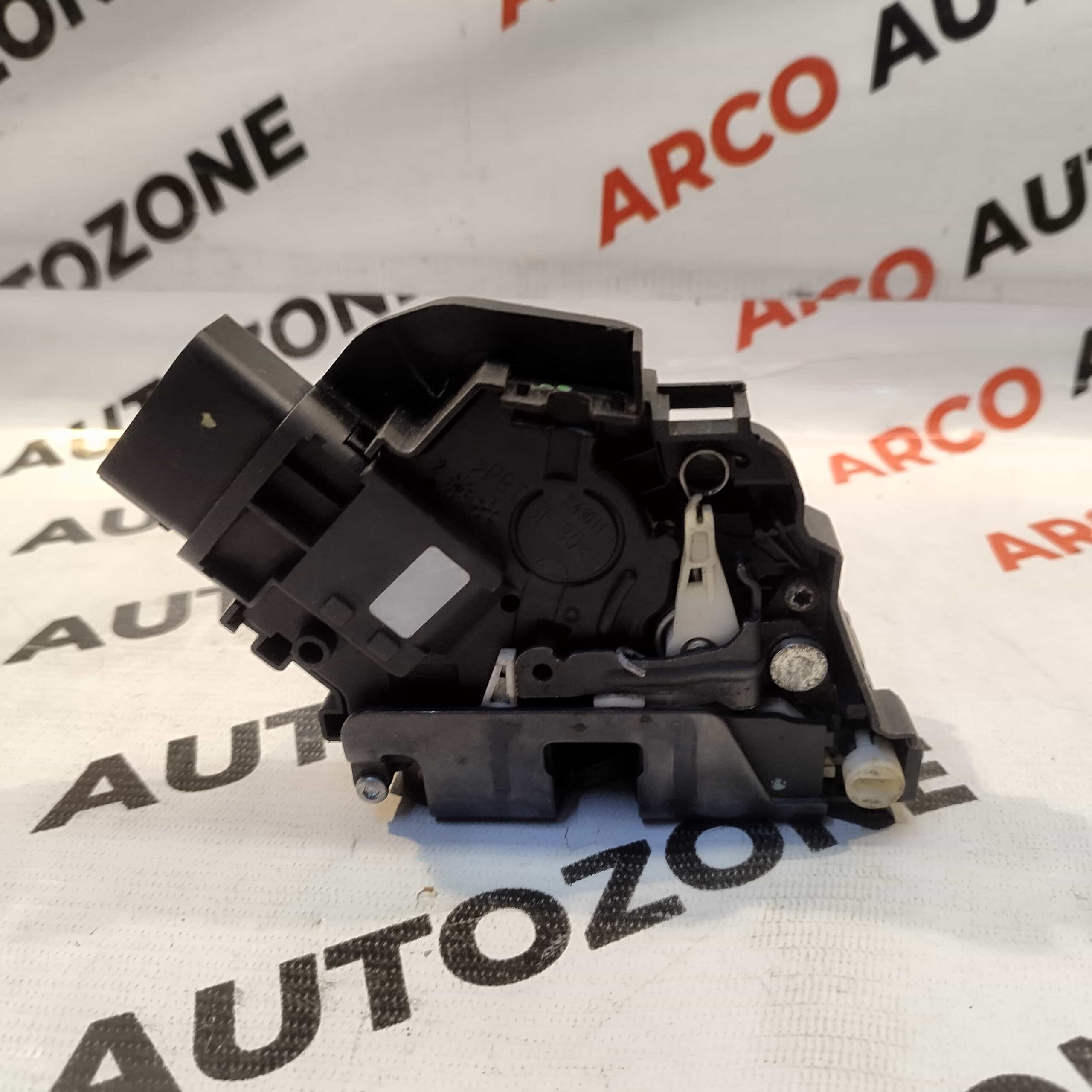 DOOR LETCH FIGO RR RH IMP