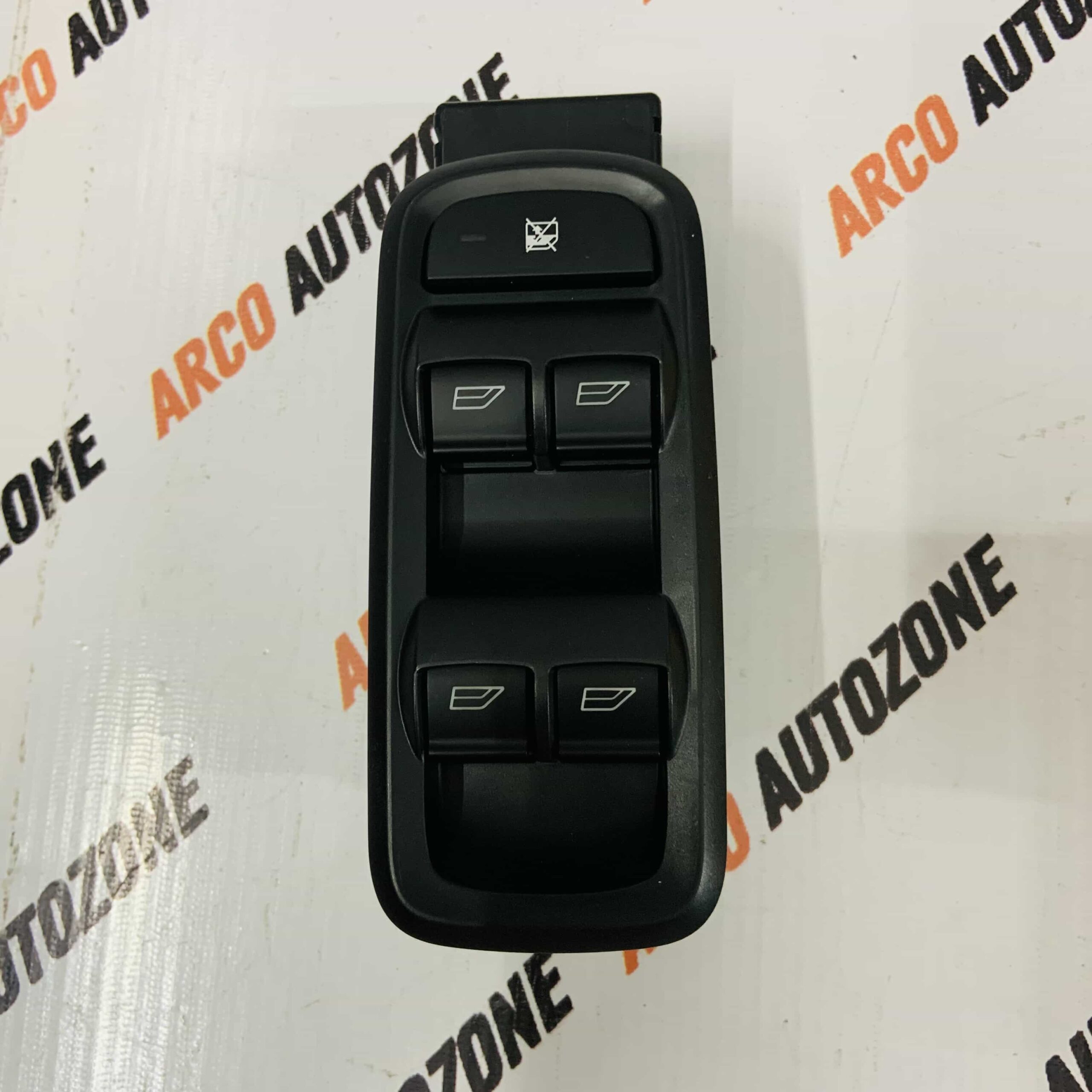 PW SWITCH MAIN ECOSPORT 3 SOCKET PIN GAPC