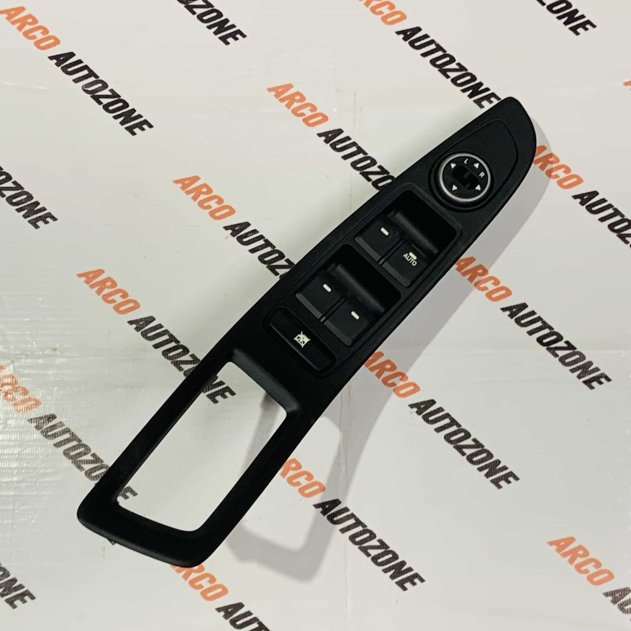 PW SWITCH MAIN ELITE MAIN AUTO HYU 93570C71104X