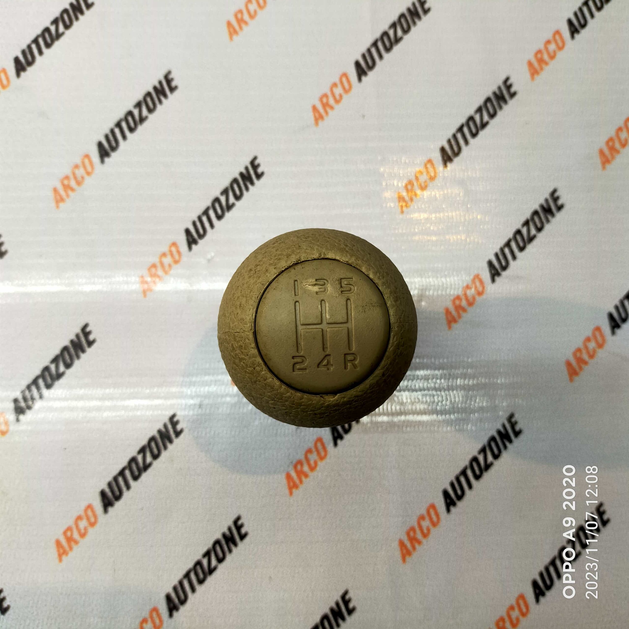 GEAR NOB SWIFT BEIGE LIGHT