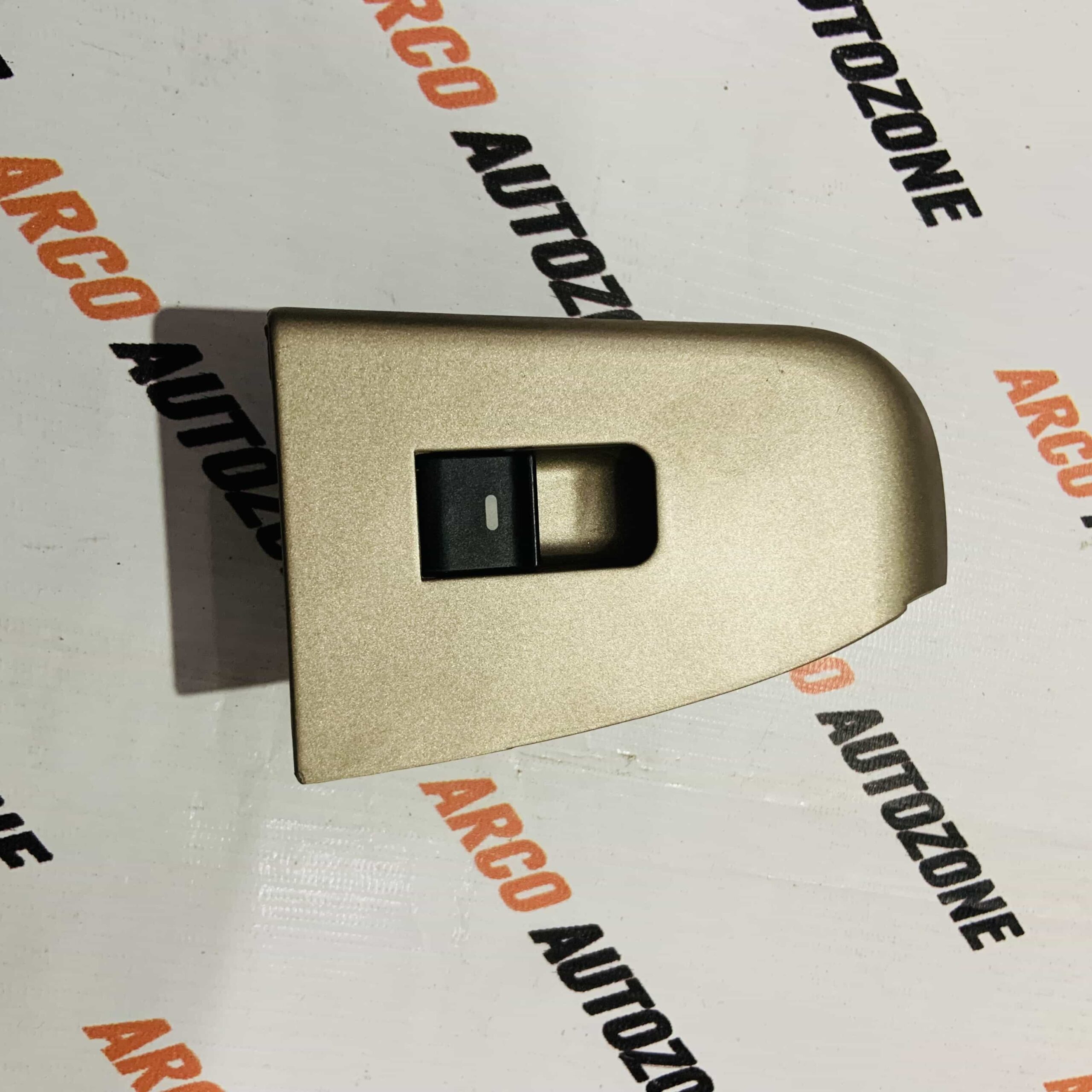 PW SWITCH SINGLE VISTA RR RH BEIGE