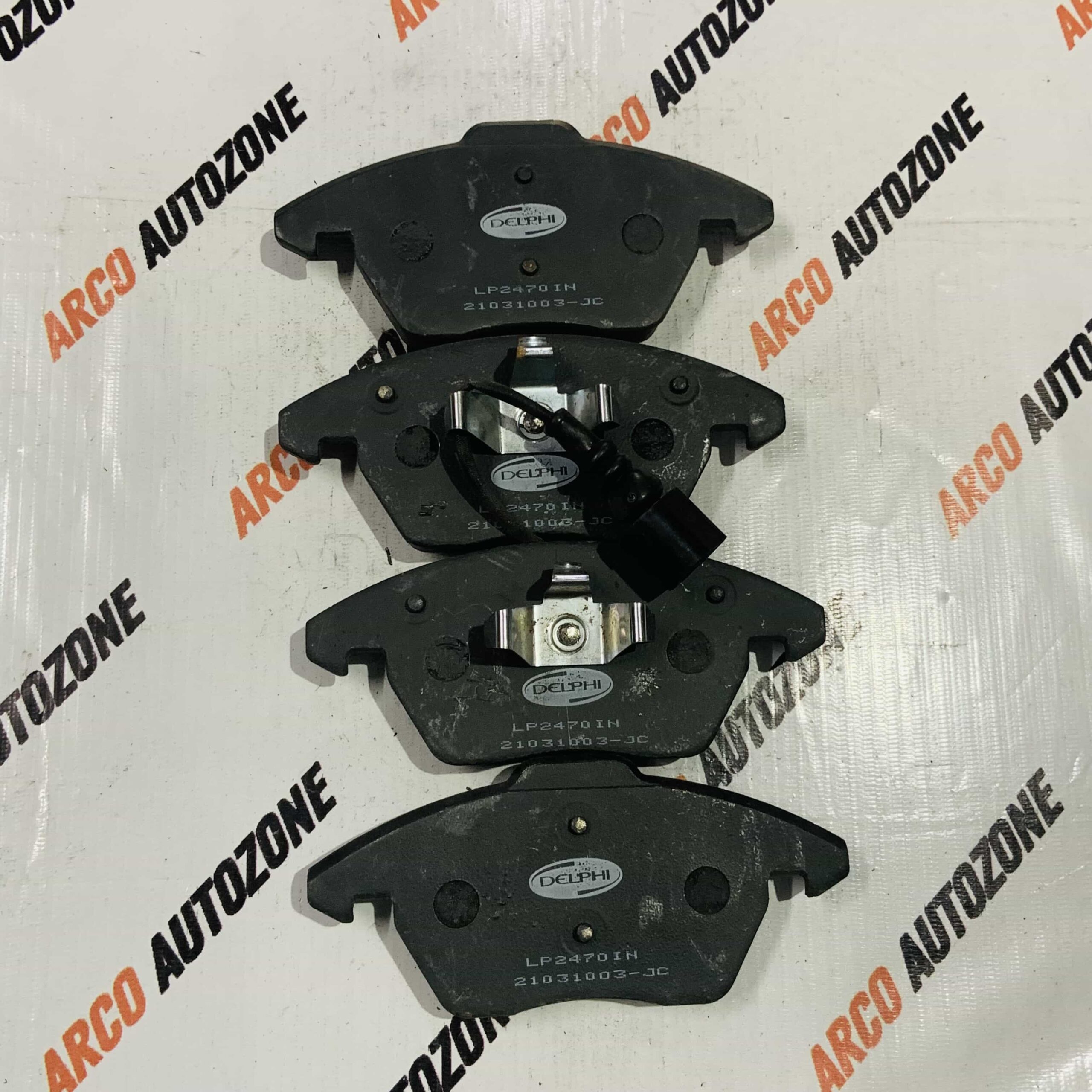 FR BRAKE PAD A4 8K LAURA T2 Q3 DELPHI 282LP2470IN