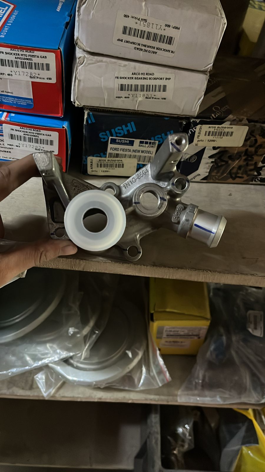 WATER ELBOW FIGO FIESTA 1N1G8594