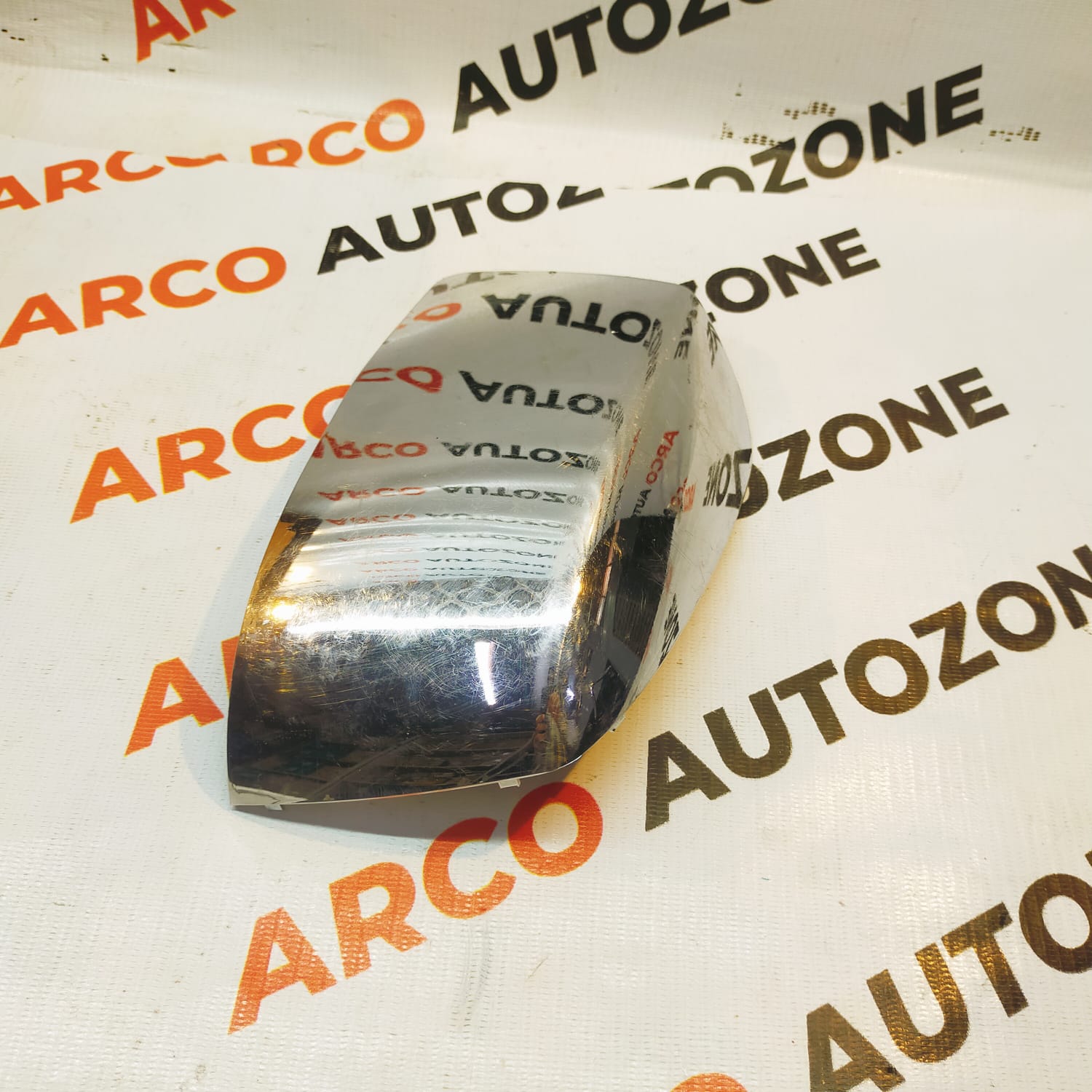 SIDE GLASS COVER SAFARI STORM LH CHROME