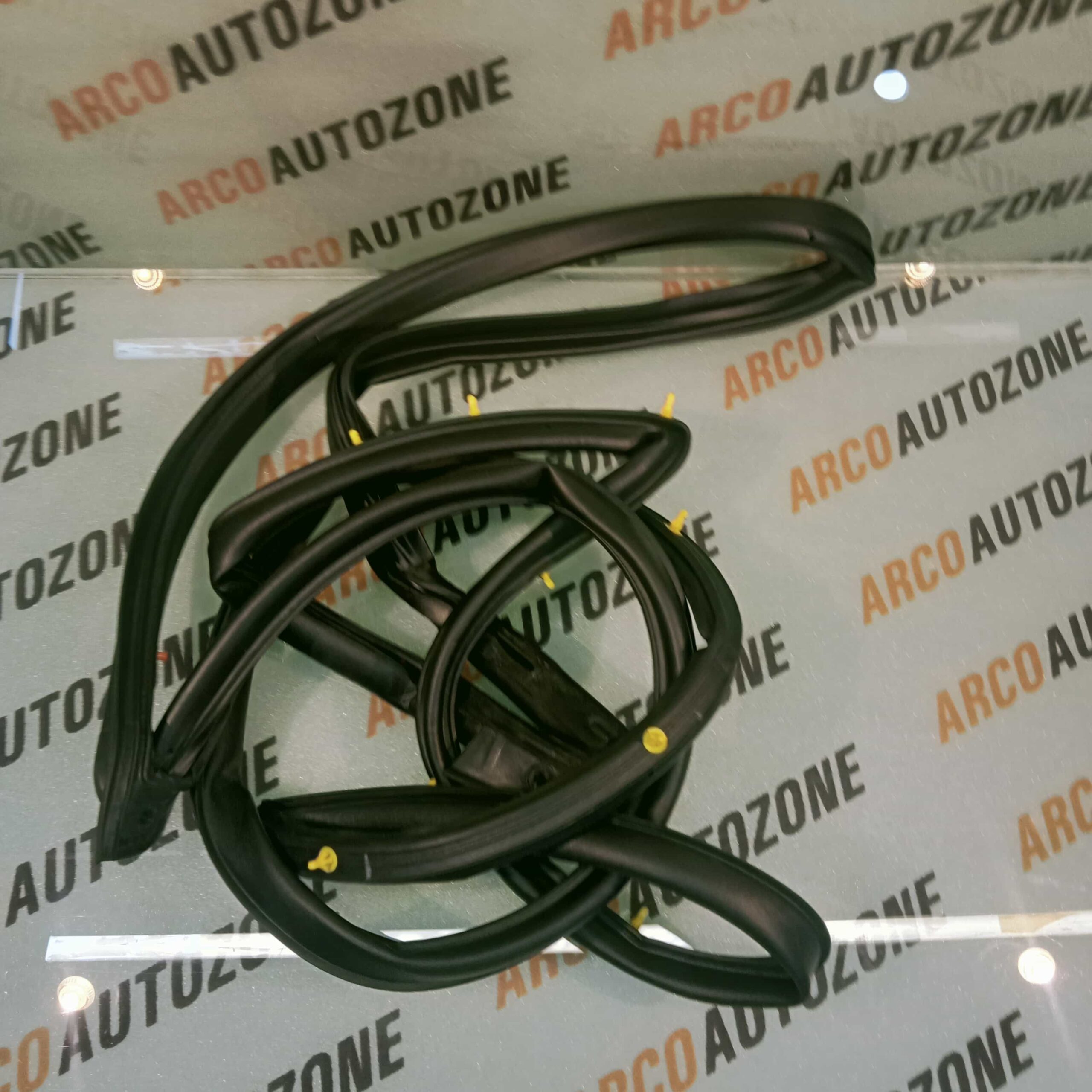 DOOR RUBBER EON FR LH IMP