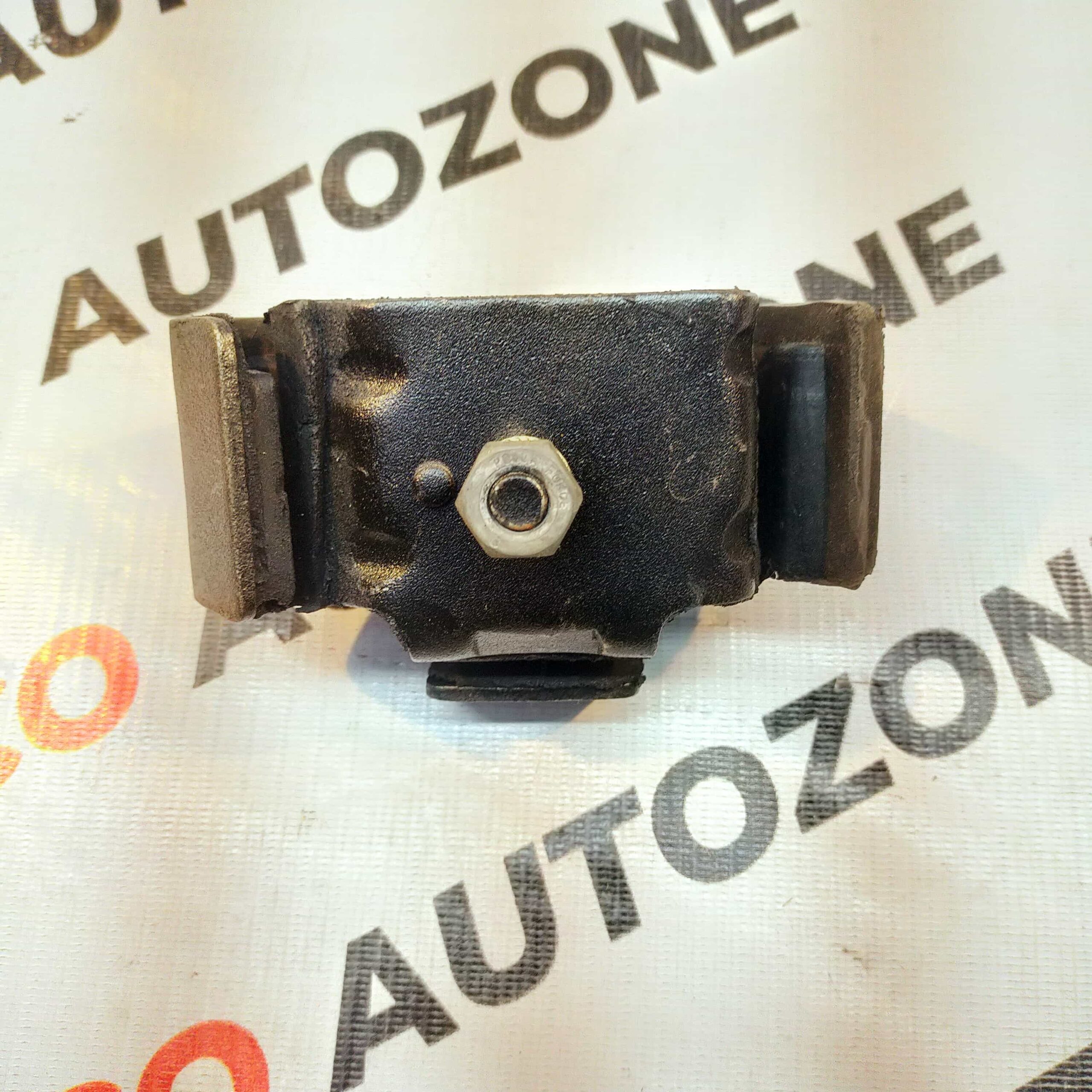 ENGINE MTG RR CAR VAN STD