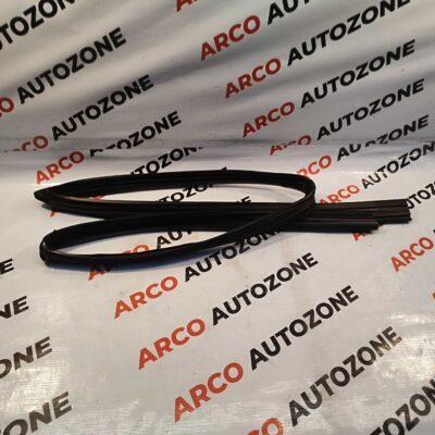 RUN CAHNNEL RBR VERNA 12 FR RH HYU 825401V000