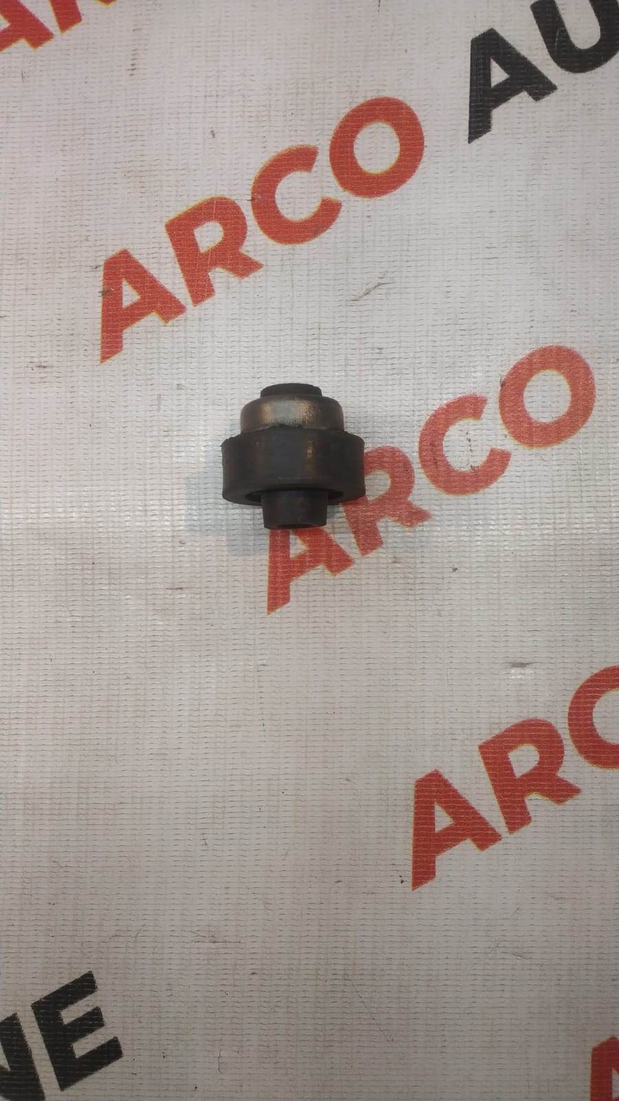 RADIATOR RUBBER SCORPIO EACH