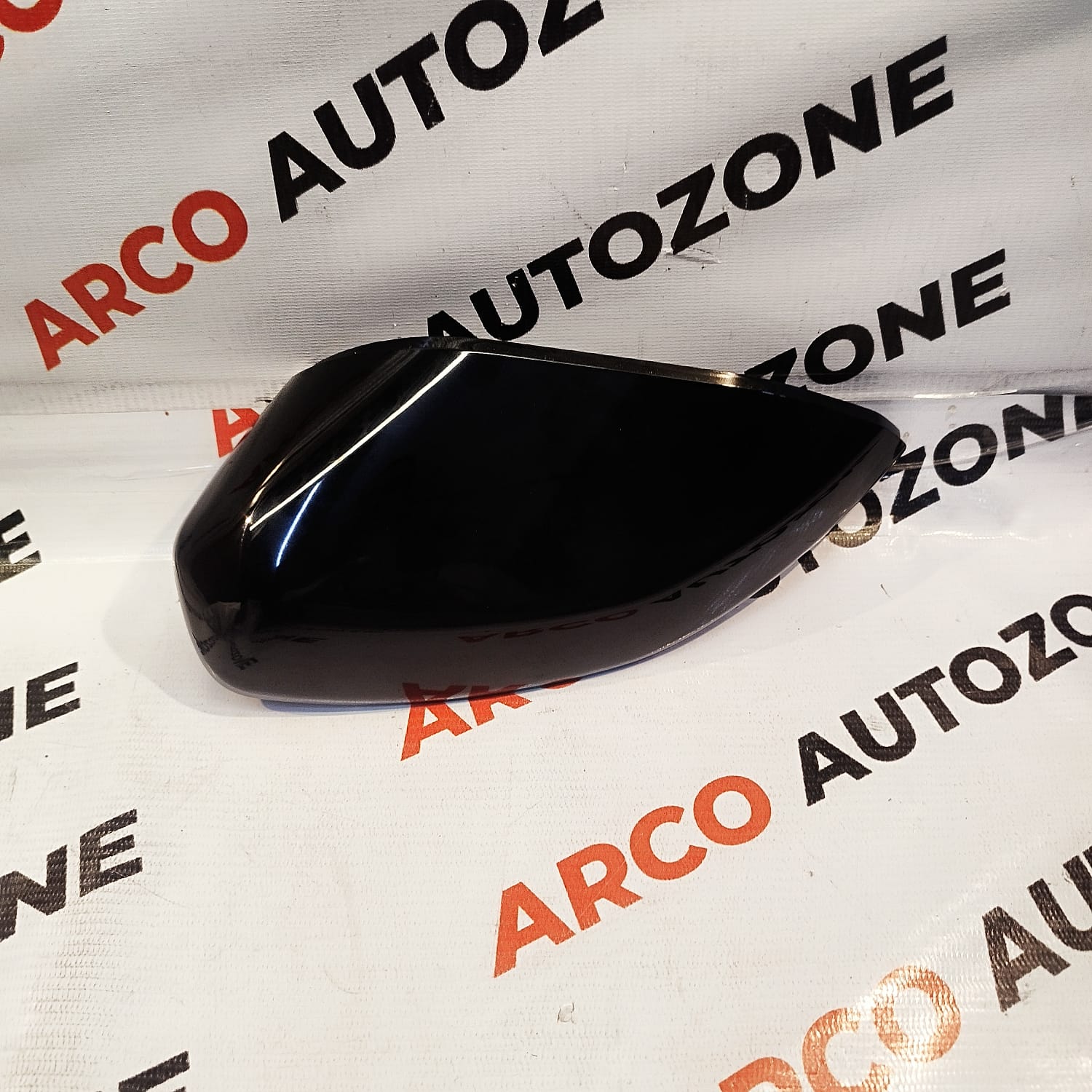 SIDE GLASS COVER HARRIER CURV NEW NEXON PUNCH LH BLACK 01800311X006XCE