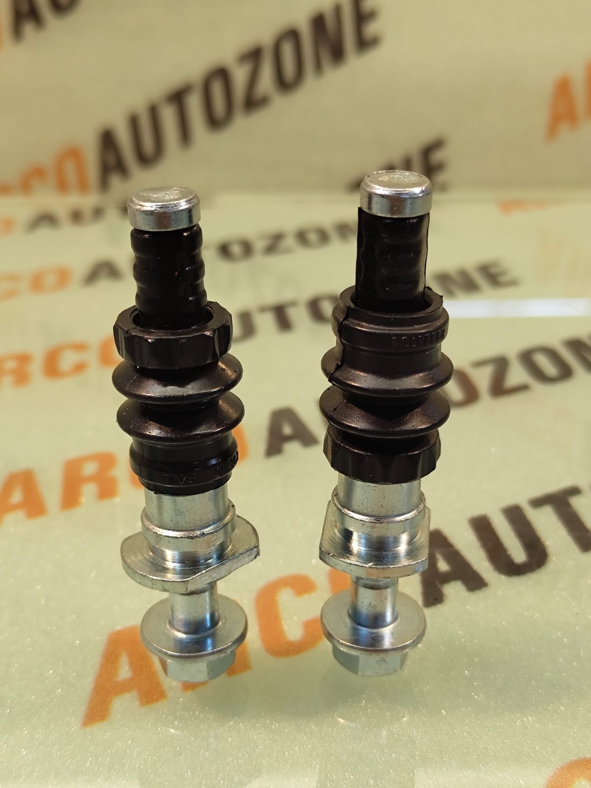 CALIPER PIN SANTRO XING SMITH DL1555