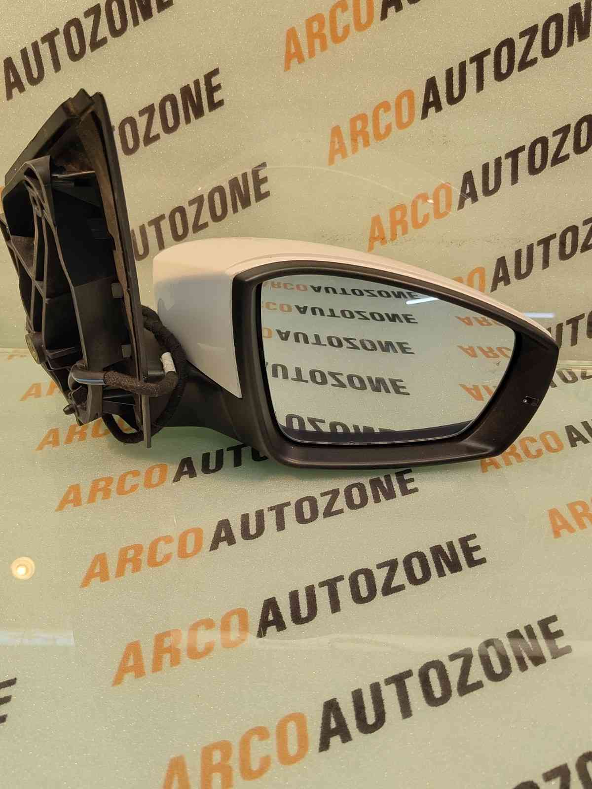 SIDE GLASS POLO VENTO RAPID AMEO 2ND GEN IND RH 7 WIRE