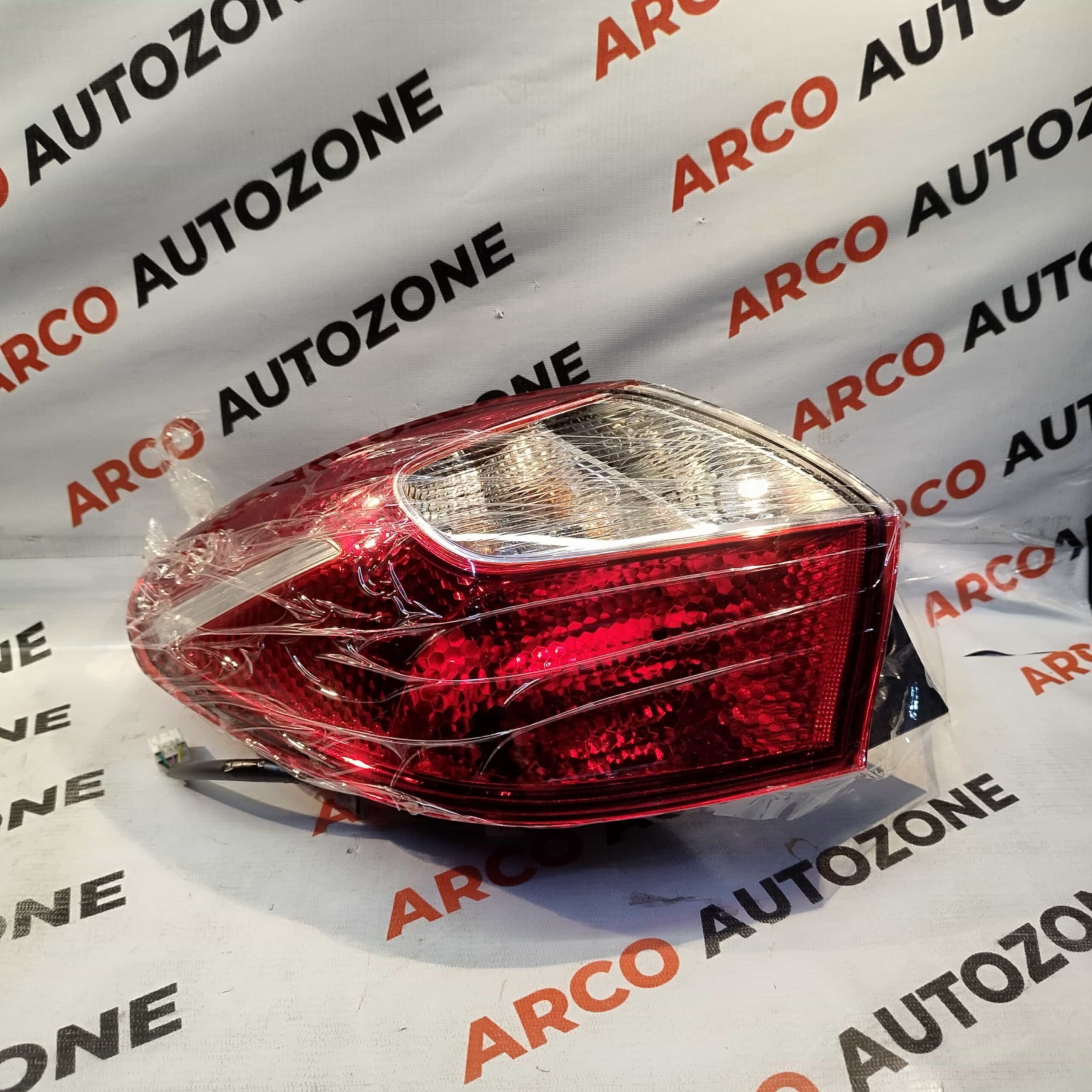 TAIL LIGHT NIOS LH HYU 92401K6000